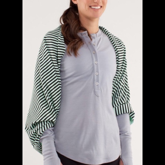 Lululemon vinyasa scarf - Picture 5 of 6